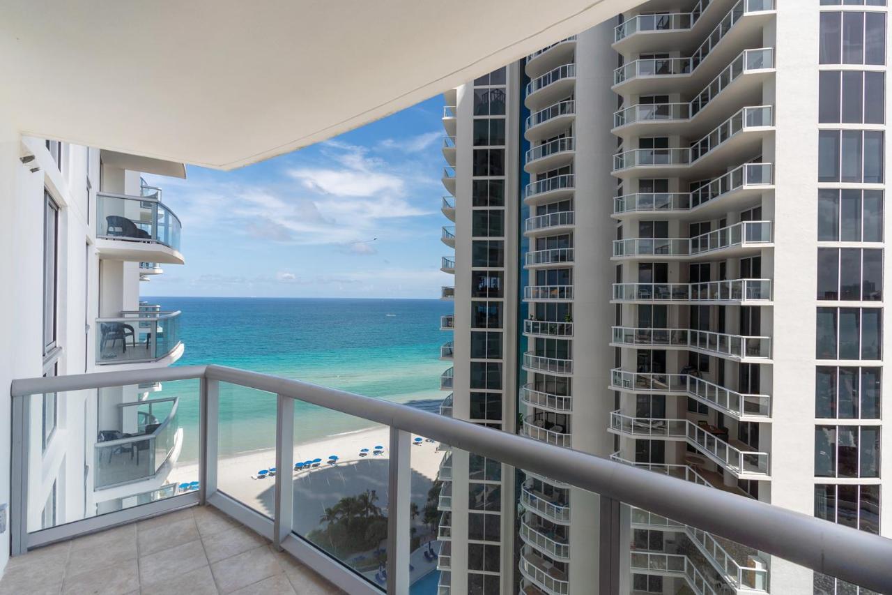 Apartmán Sunny Isles 1Bdr Sea View And Pool Miami Beach Exteriér fotografie